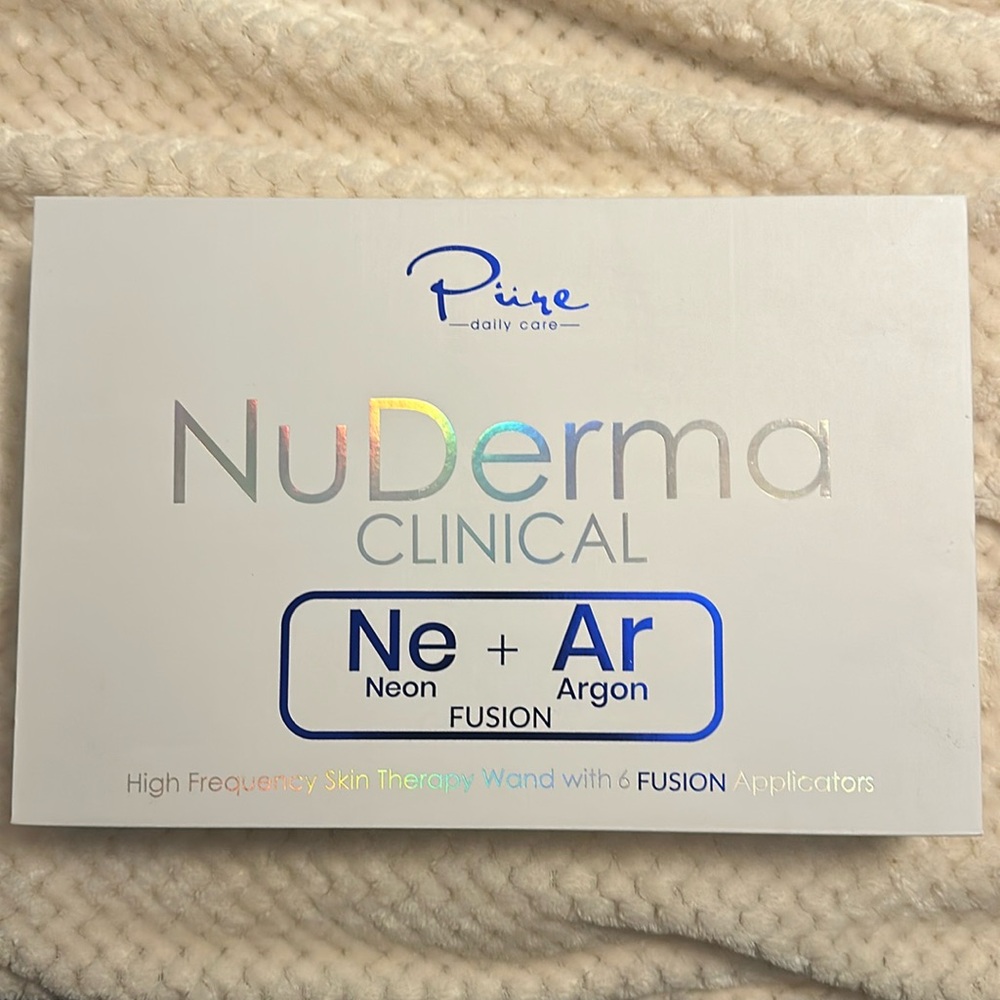 NuDerma High frequency skin therapy wand with 6 FUSION Applicators